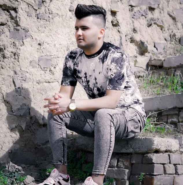 محمد محمدی شدی درس عبرت برام عاشق نشم تا قیامت